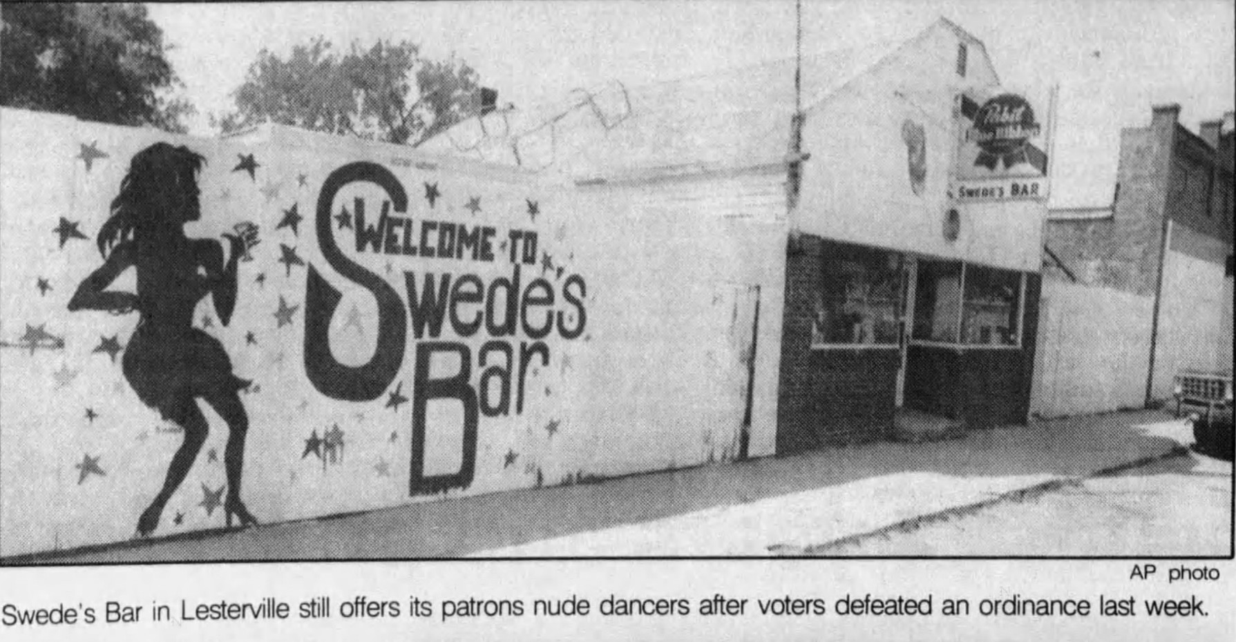 A Little Vegas in Lesterville: The Exotic Dance & Burlesque Legacy of Swede’s Bar